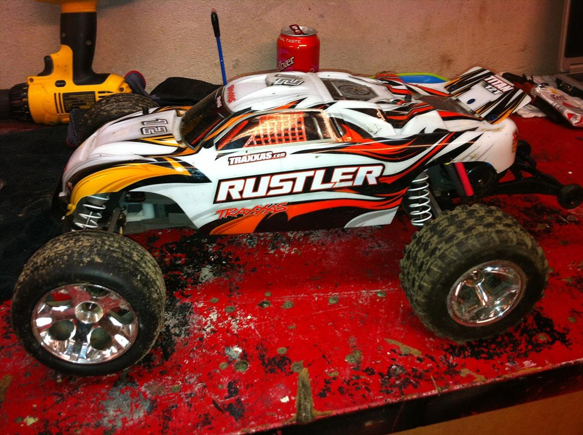 Bil TRAXXAS RUSTLER billede 1