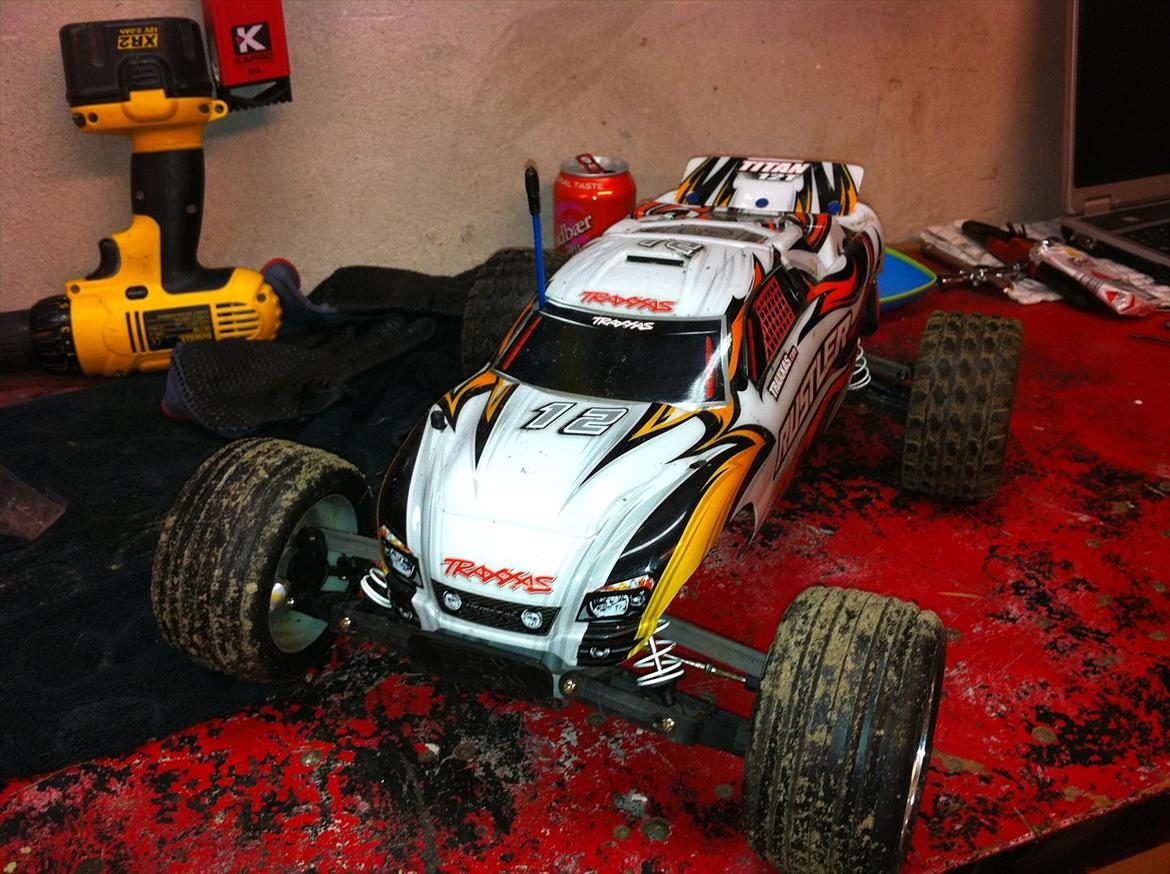 Bil TRAXXAS RUSTLER billede 2