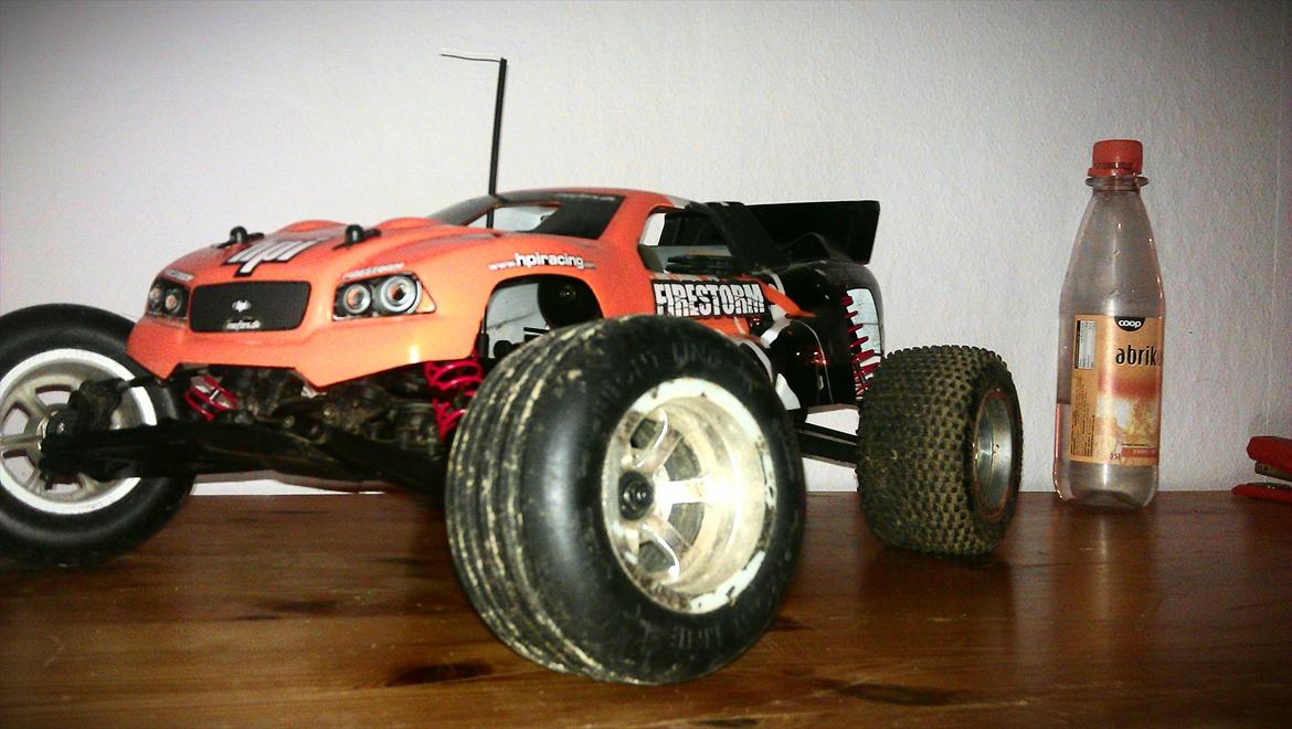 Off-Roader Firestorm-10T billede 1