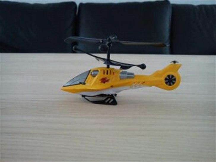 Helikopter air hogs...?? billede 3