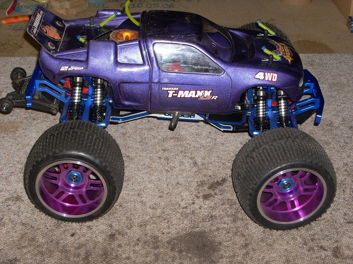 Off-Roader traxxas t-maxx 2,5 billede 6
