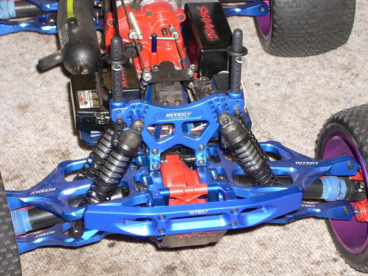 Off-Roader traxxas t-maxx 2,5 billede 13