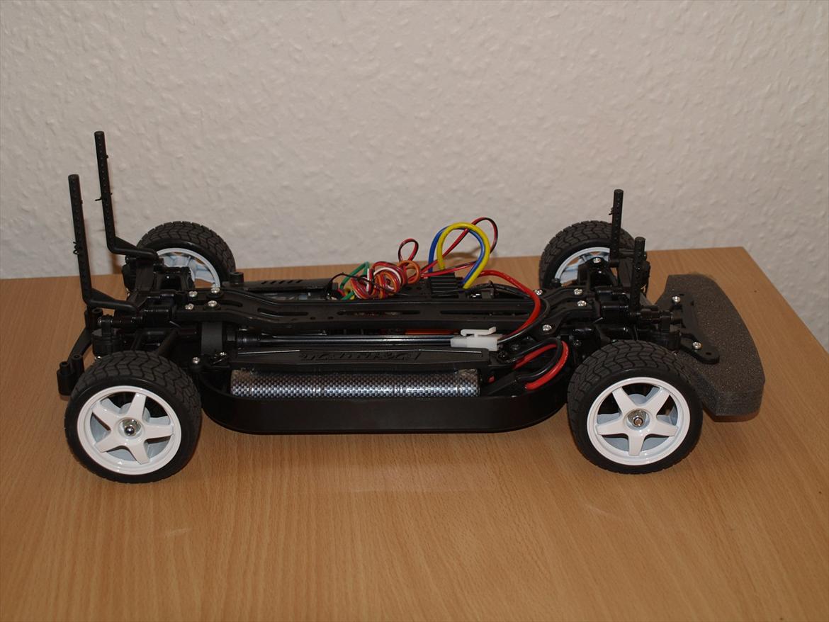 Bil Tamiya TT-01E Ford F-150 billede 8