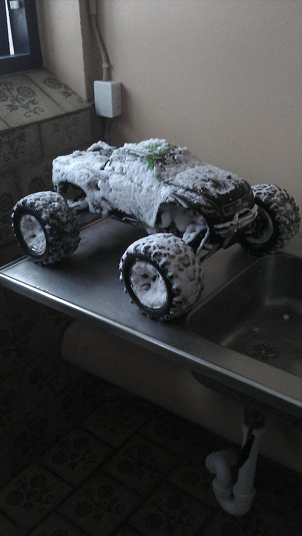 Off-Roader TRX REVO 3,3 (solgt/byttet) - sne er sjovt. billede 3