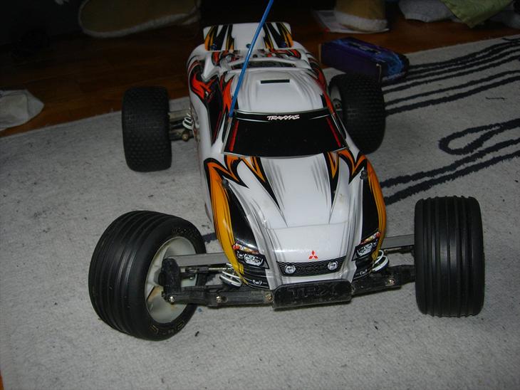 Off-Roader Traxxas Rustler billede 1