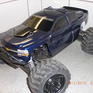 Off-Roader Stealth X09 Truggy Brushless 2.4GHz (Silverado) 