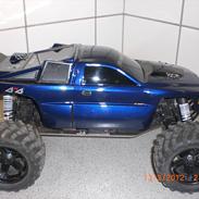 Off-Roader Stealth X09 Truggy Brushless 2.4GHz (Silverado) 