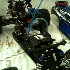Bil traxxas nitro sport 