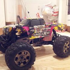 Off-Roader HPI Savage X4.6