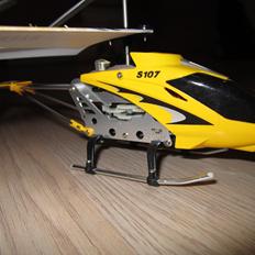 Helikopter Syma S107