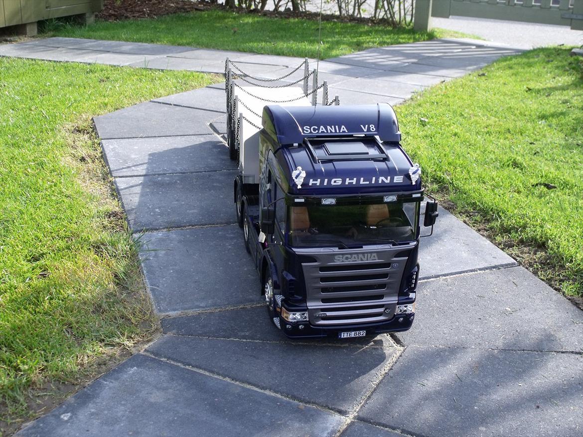 Lastbiler Scania R620 6X4 Tamiya - Scania`en på vej op ad havegangen . billede 16