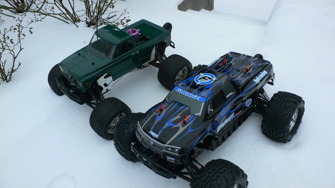 Truck HPI Savage SS 4.6 Big Block - Ved siden af min nye savage flux :) billede 13