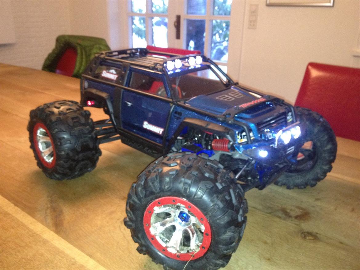 Off-Roader Traxxas Summit billede 3