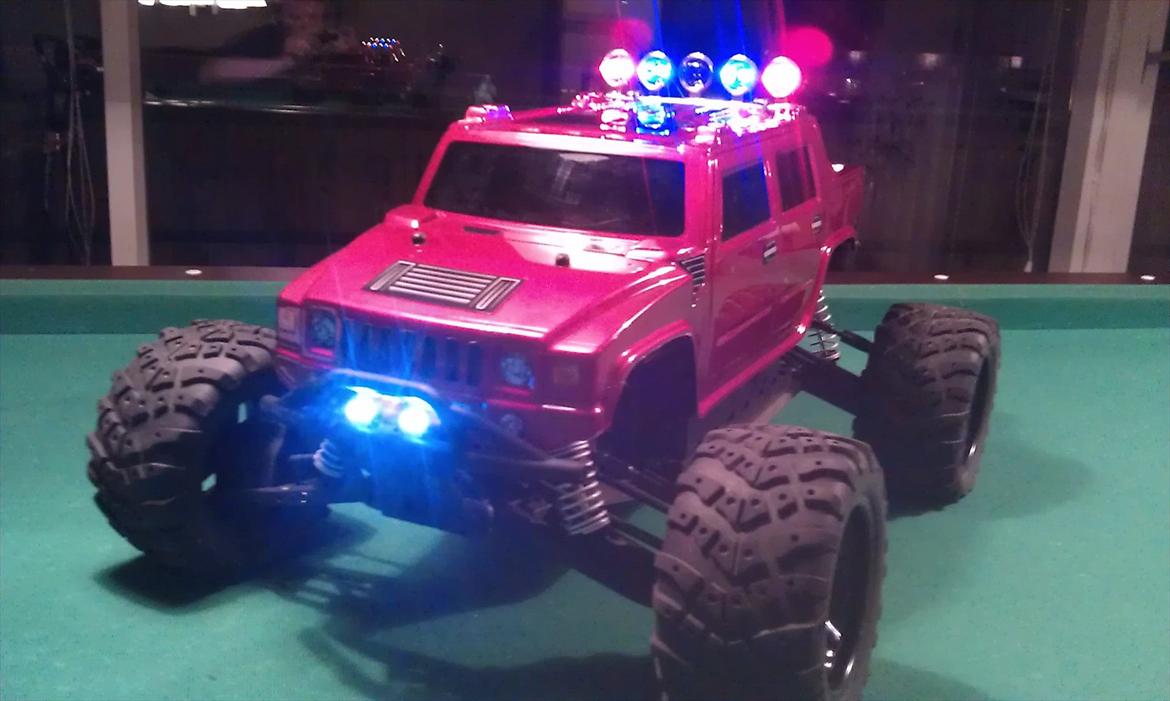 Off-Roader Stealth X09 Truggy Brushless 2.4GHz ( Hummer)      - så er tivoli kommet til byen billede 1