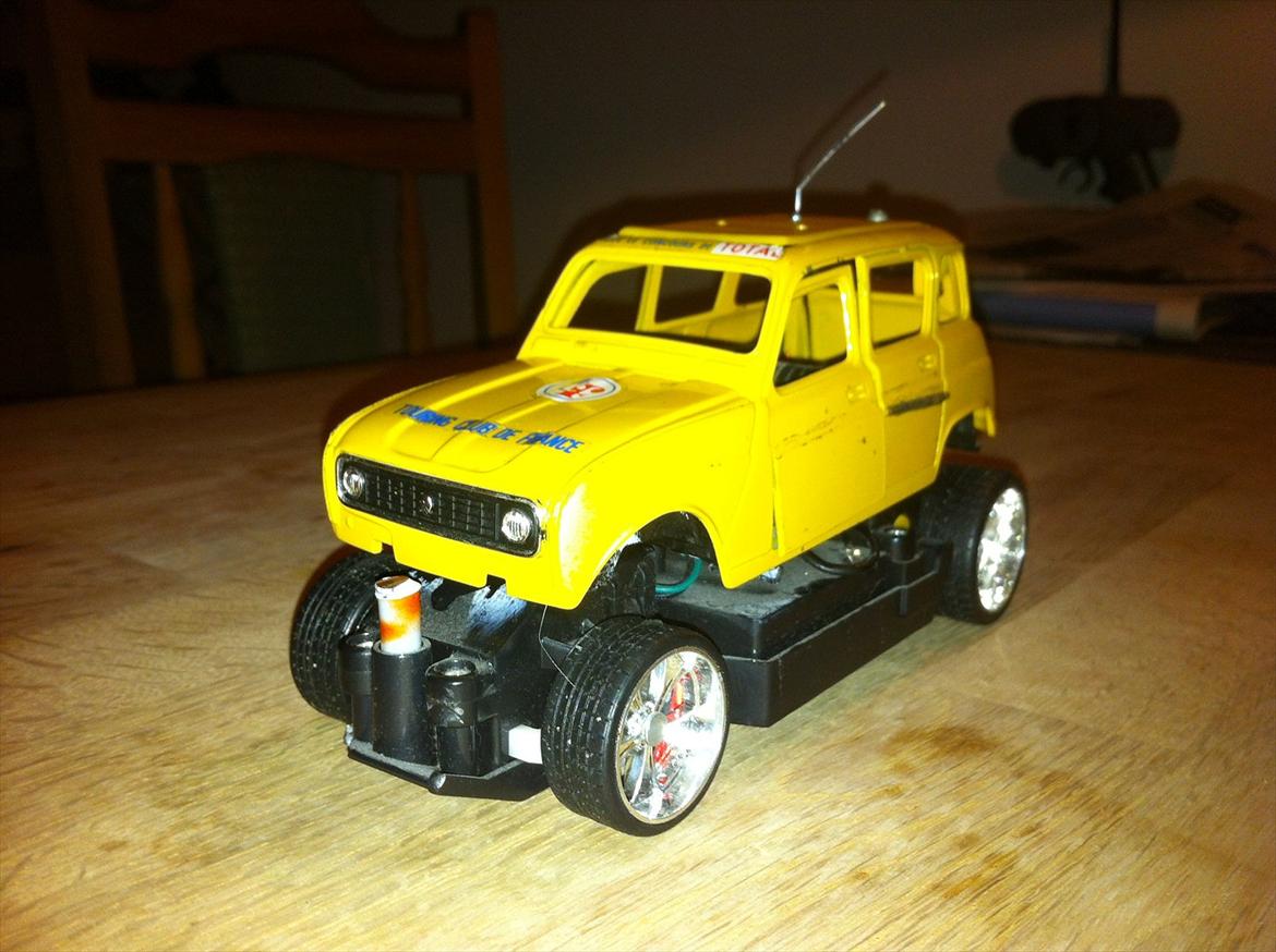 Bil Renault 4 billede 3