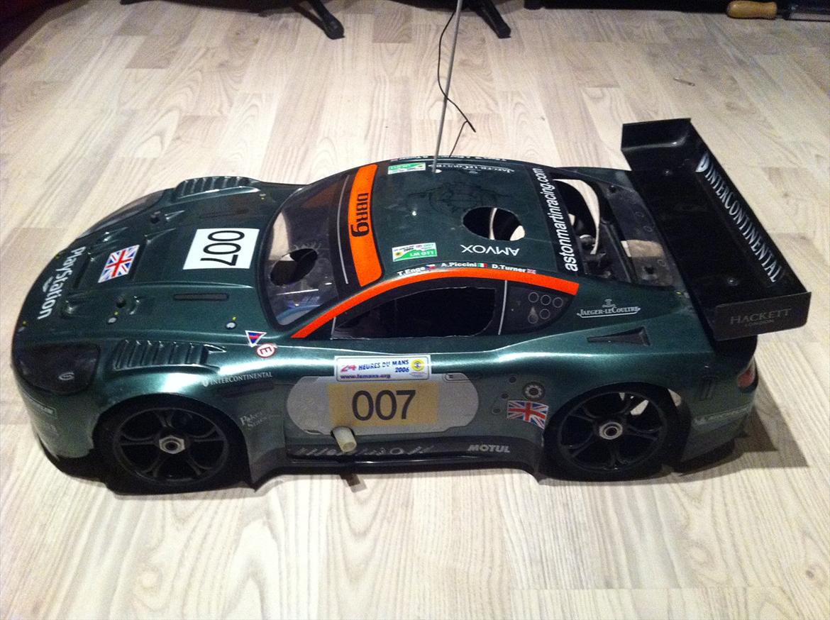 Bil KYOSHO INFERNO GT Aston Martin Racing DBR9 billede 4