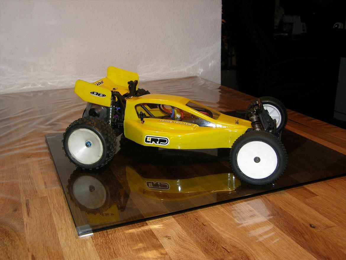 Buggy Associated B4  billede 2