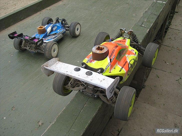 Buggy Mugen MBX6 Brushless Tekno V4 - Billedet er fra dengang bilen ikke var konverteret :) billede 9