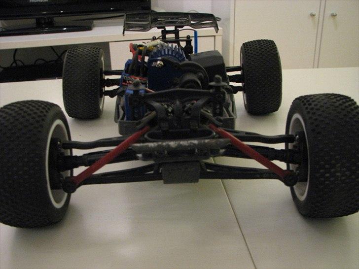 Bil Traxxas. E-Revo 1/16 billede 8