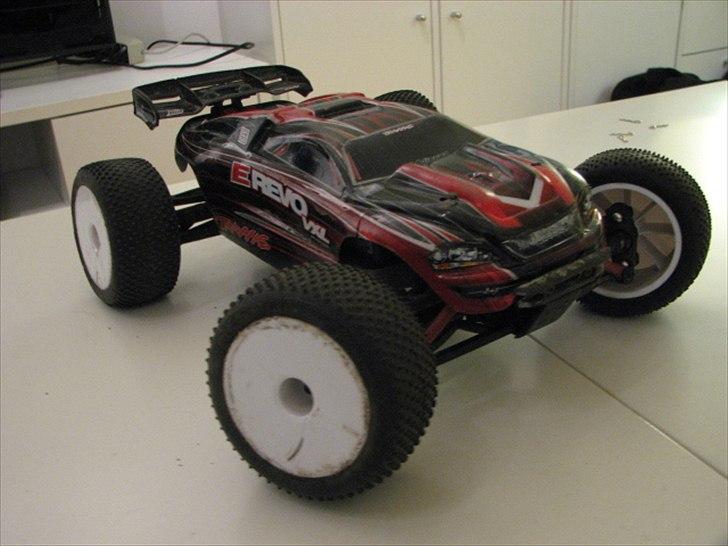 Bil Traxxas. E-Revo 1/16 billede 1
