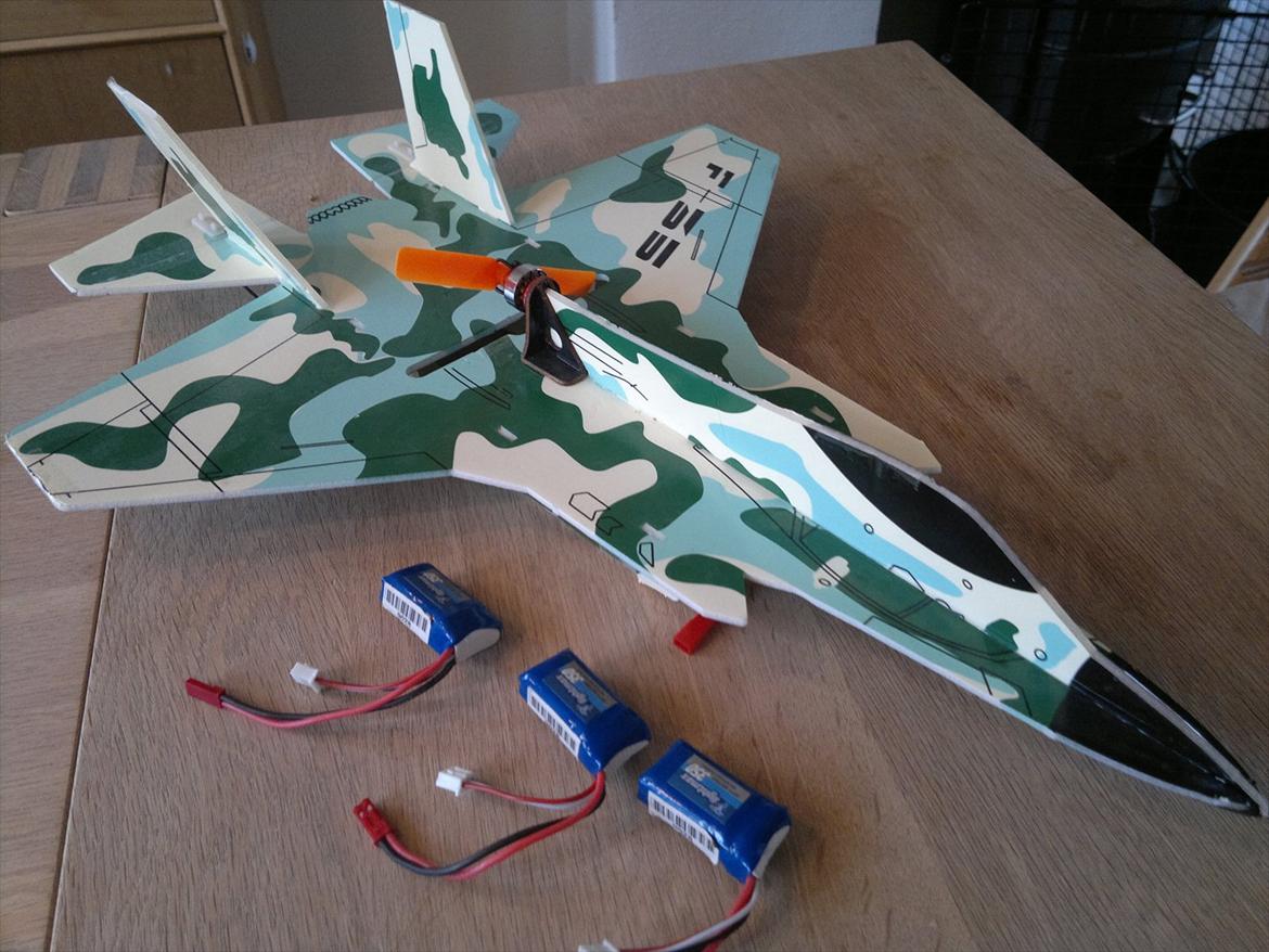 Fly Mini F 35 in-door - Med 3 stk. "brændstof" billede 8