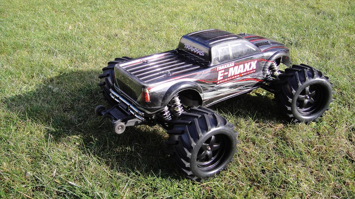 Off-Roader Traxxas E-Maxx Brushless billede 3