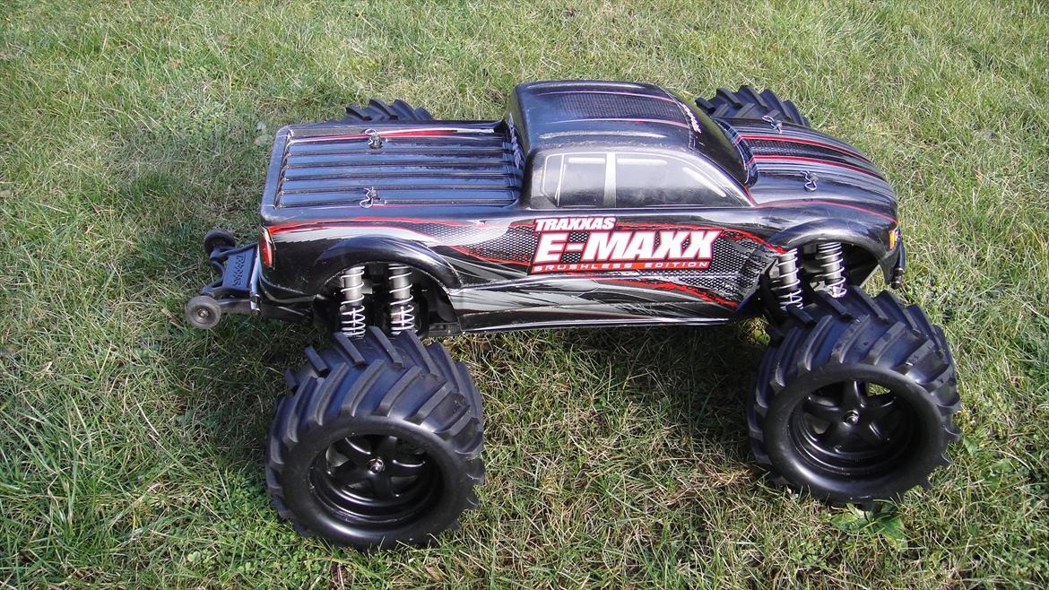 Off-Roader Traxxas E-Maxx Brushless billede 2