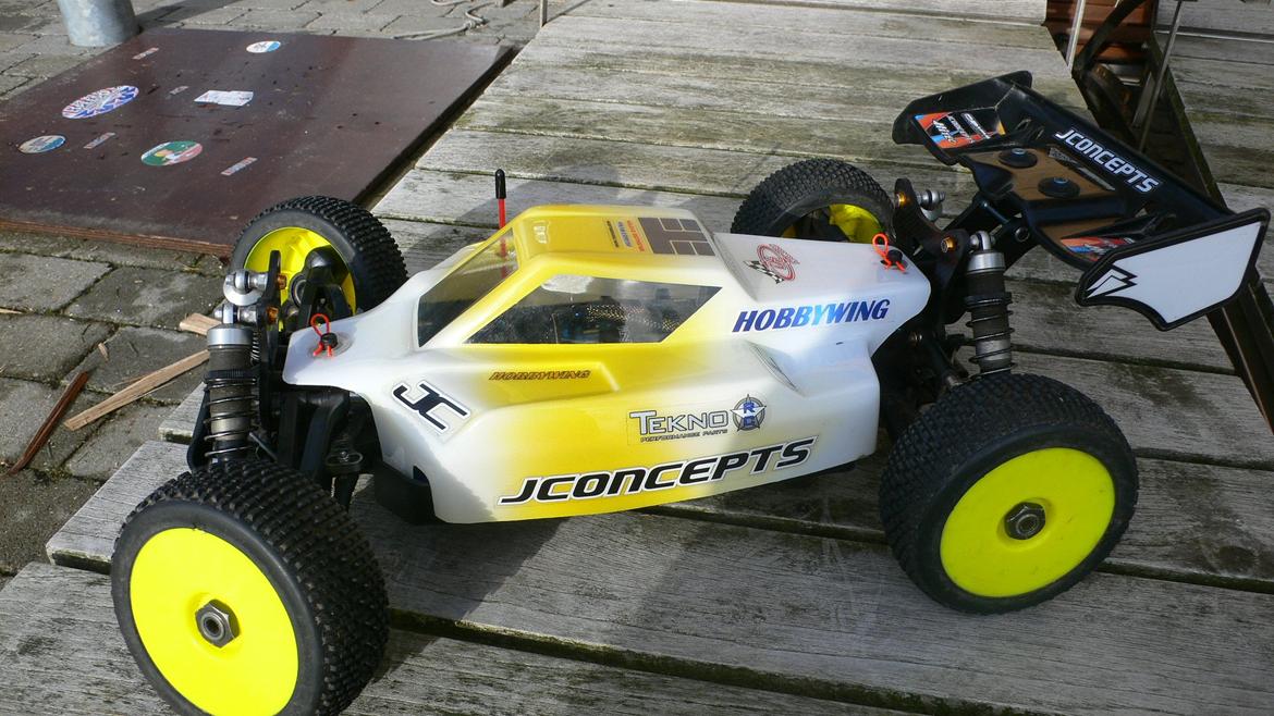 Buggy Mugen MBX6 Brushless Tekno V4 billede 2