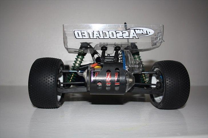 Bil b4.1 Factory Team billede 5