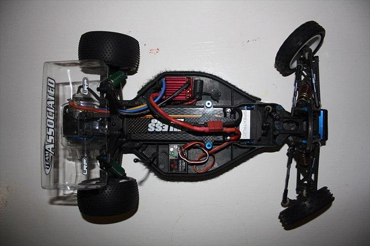 Bil b4.1 Factory Team billede 8