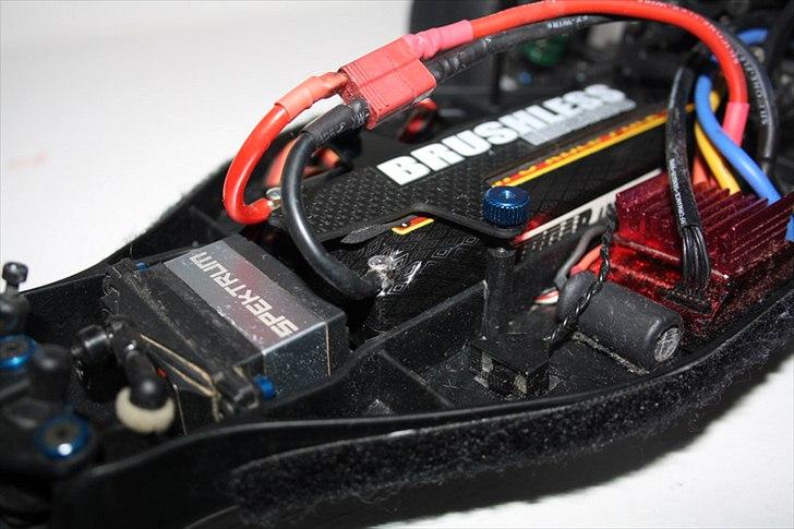 Bil b4.1 Factory Team billede 11