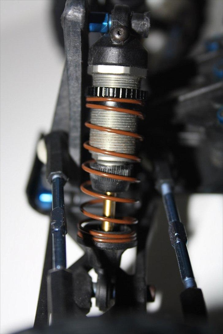 Bil b4.1 Factory Team billede 12