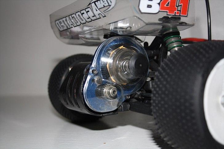 Bil b4.1 Factory Team billede 14