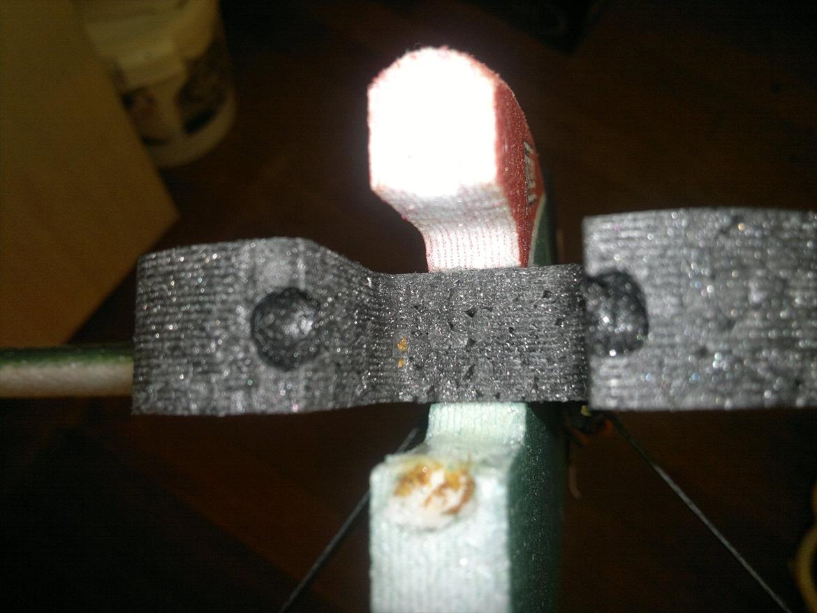 Fly RS 352  EPP MODEL FOR EXTREME AND 3D AEROBATICS - Måtte "brænde" lidt så der var plads til motor ophæng billede 11