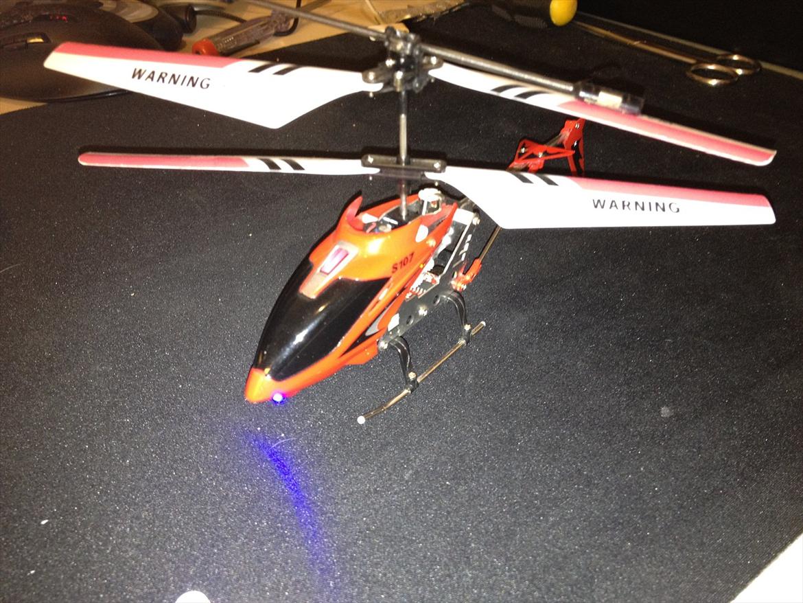 Helikopter Syma S107G  billede 6
