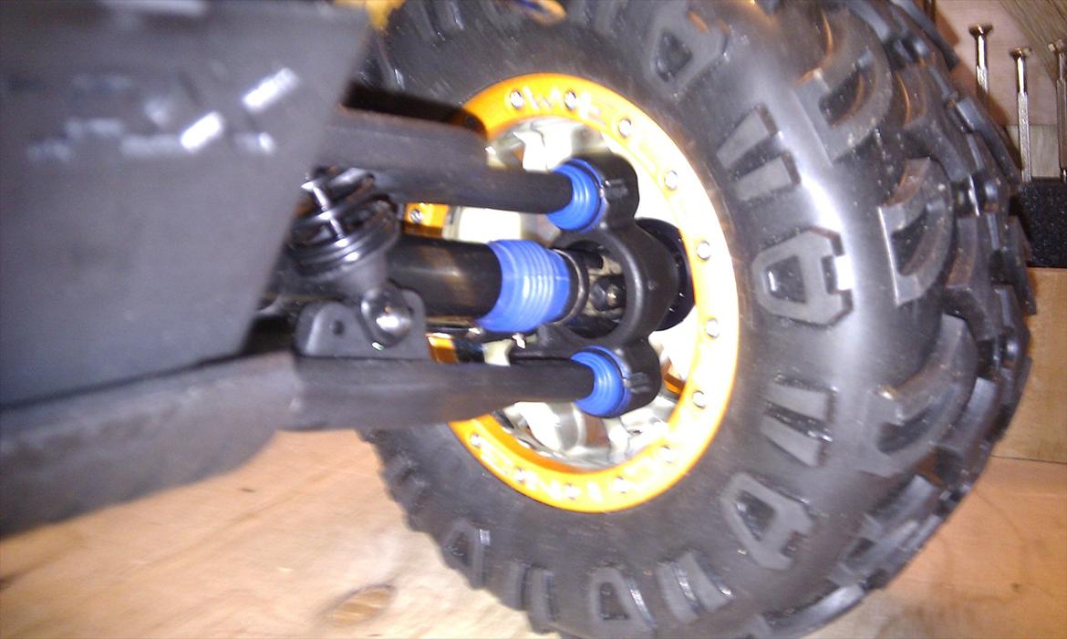 Truck E-Maxx 3908 billede 8