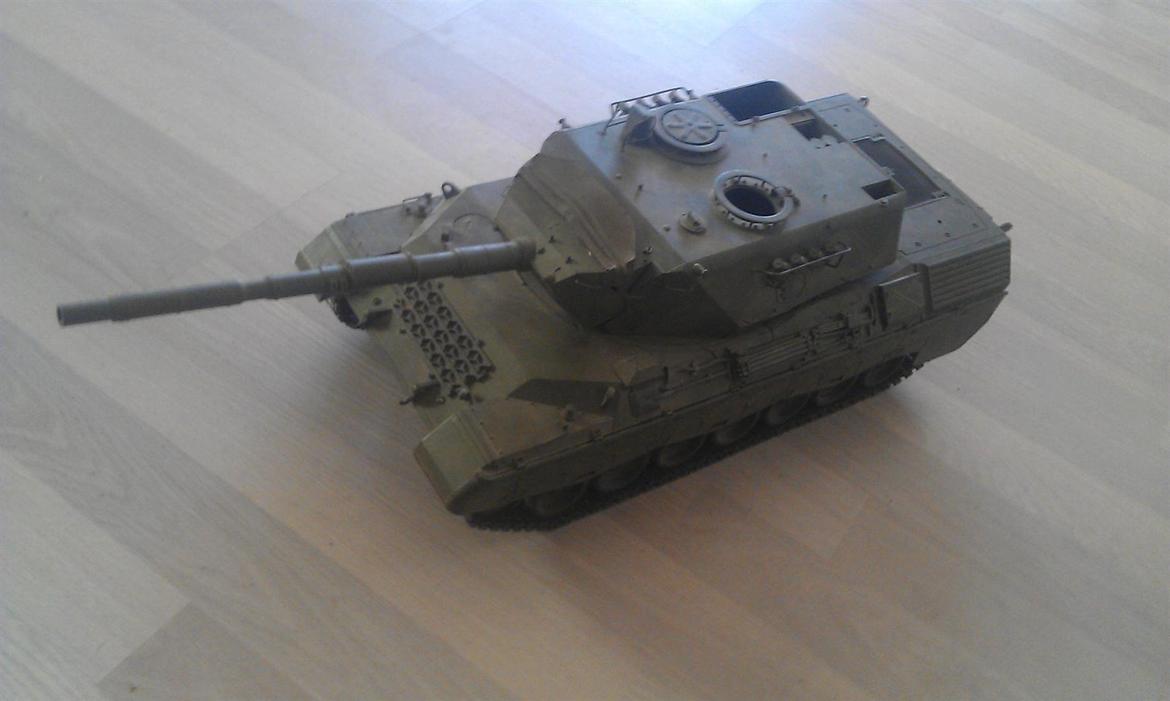 Militær Tamiya Leopard billede 2