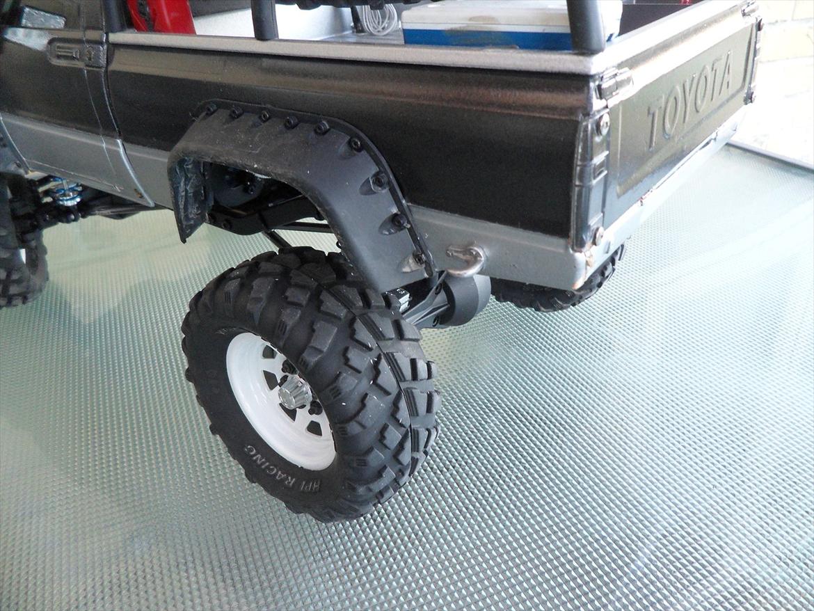 Off-Roader SCX10 Toyota Hilux "Mr Turtle" billede 10