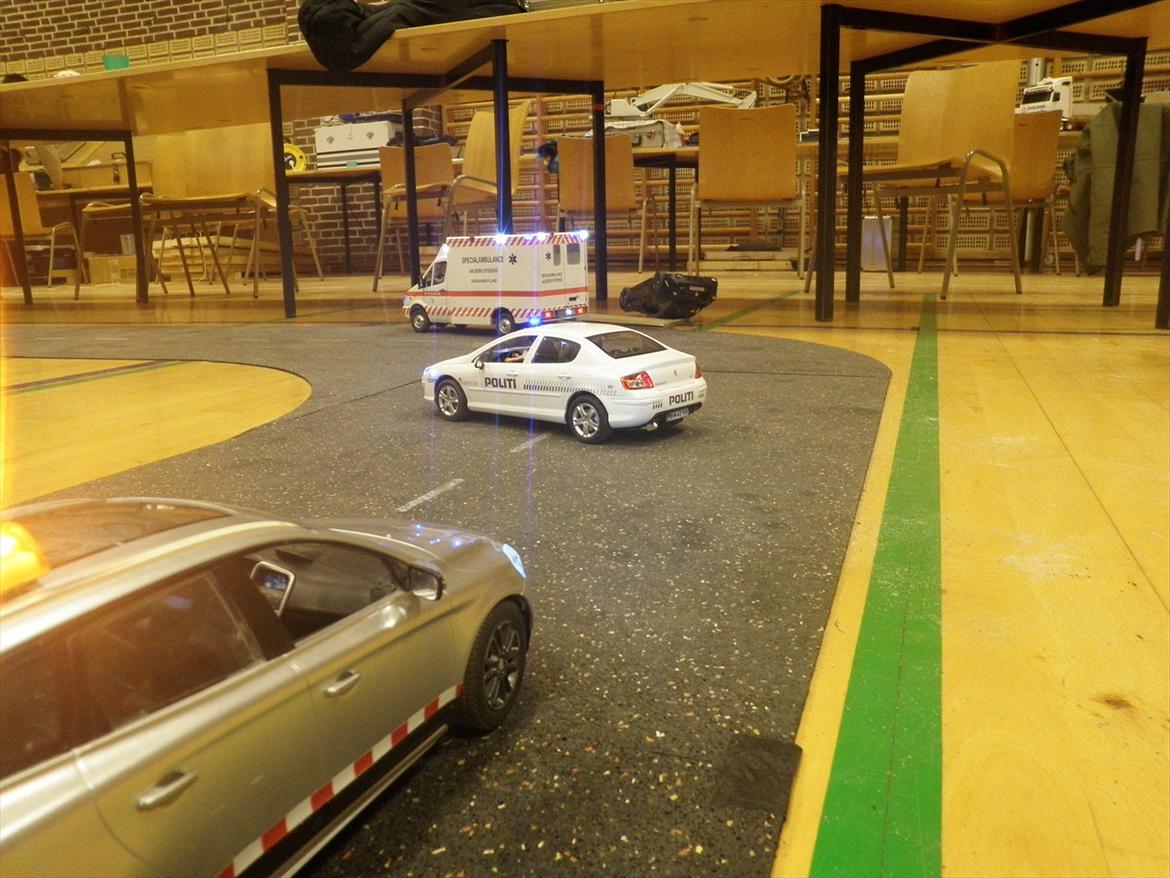 Bil | Peugoet 407 patruljevogn billede 14