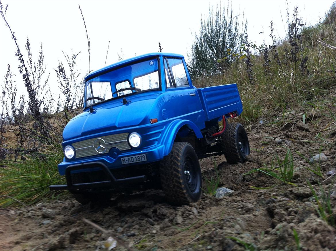 Bil cc-01 mercedes-benz unimog billede 1
