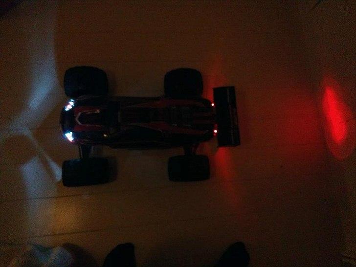 Bil E-Revo billede 12