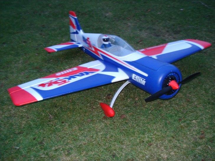Fly E-Flite YAK54 Carbon-Z  billede 2