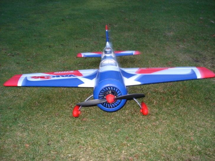 Fly E-Flite YAK54 Carbon-Z  billede 3
