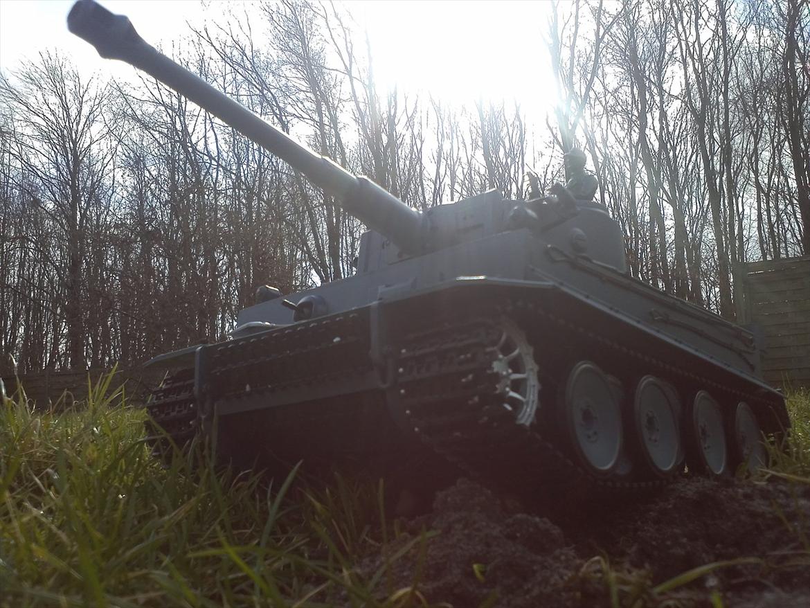 Militær Tiger 1, early model(Heng Long) billede 1