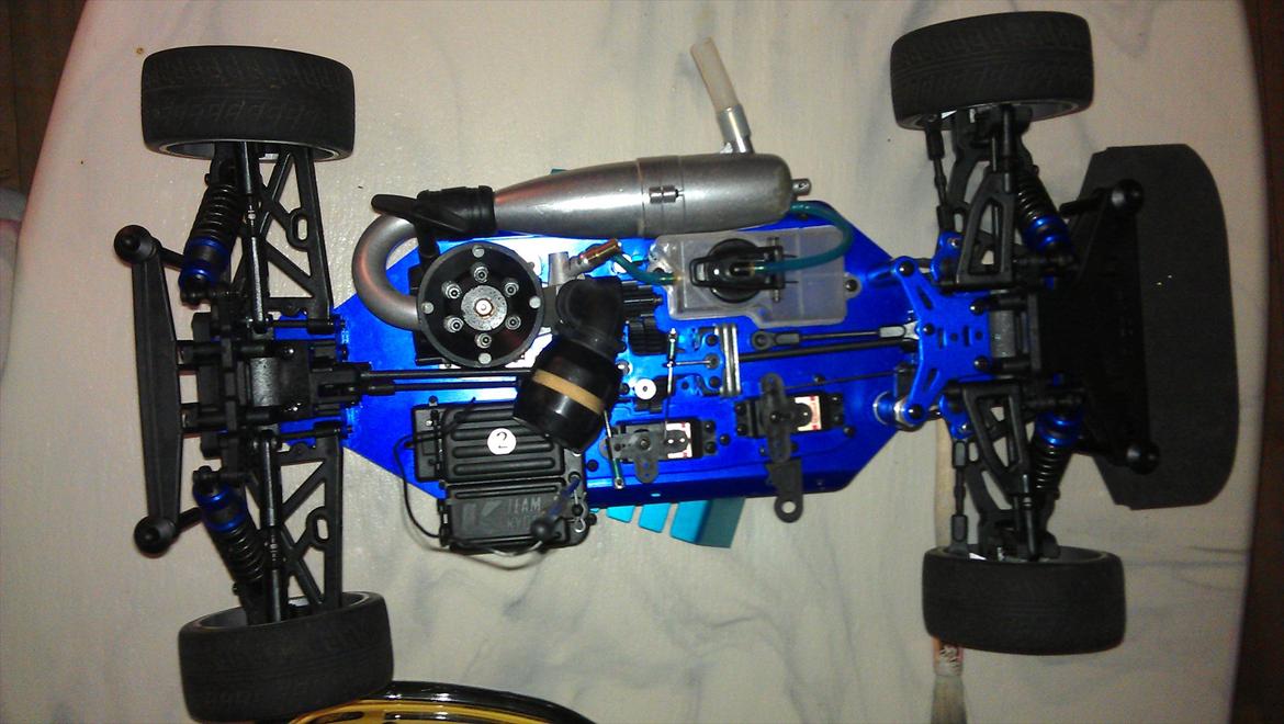 Bil Kyosho Inferno GT2 Corvette C6-R billede 8