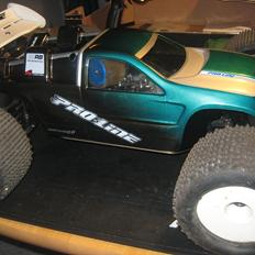 Truck Hong Nor X1CRT PRO