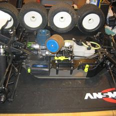 Truck Hong Nor X1CRT PRO