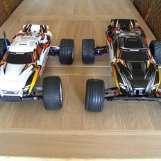 Off-Roader Rustler Brushless