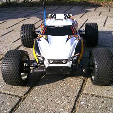 Off-Roader Rustler Brushless