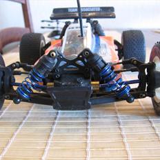 Buggy Team Asso RC18B Standard